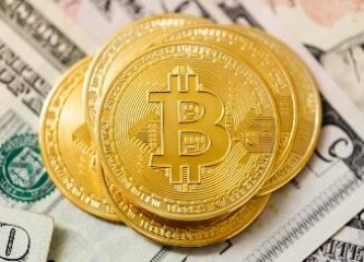 《投资早参》央行行长潘功胜：区块链等新型技术推动央行数字货币、稳定币的蓬勃发展概念股受关注